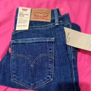 Levi’s Jeans